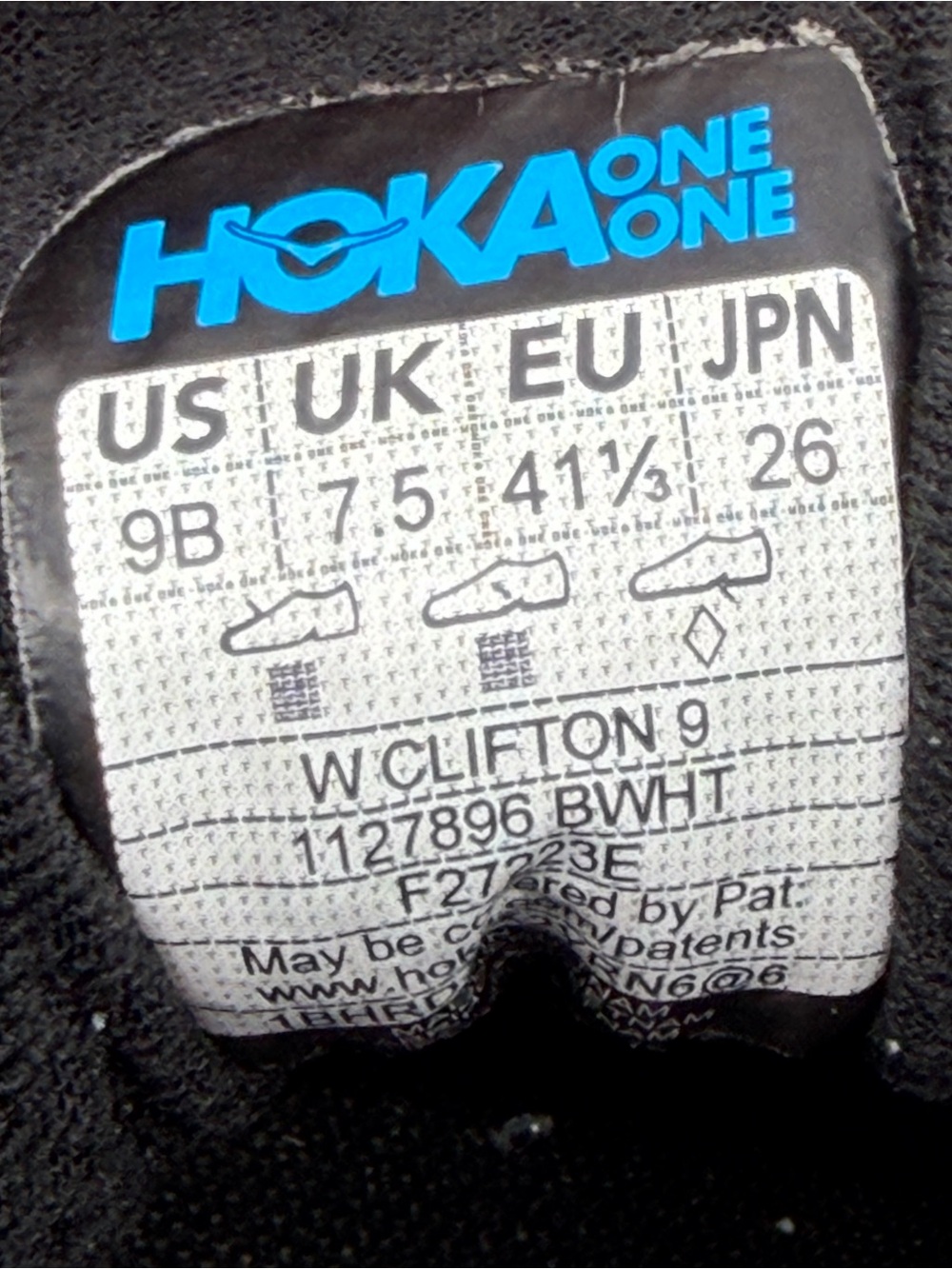Hoka Women’s Clifton 9 Color Black/White SZ 9 - Picture 10 of 10